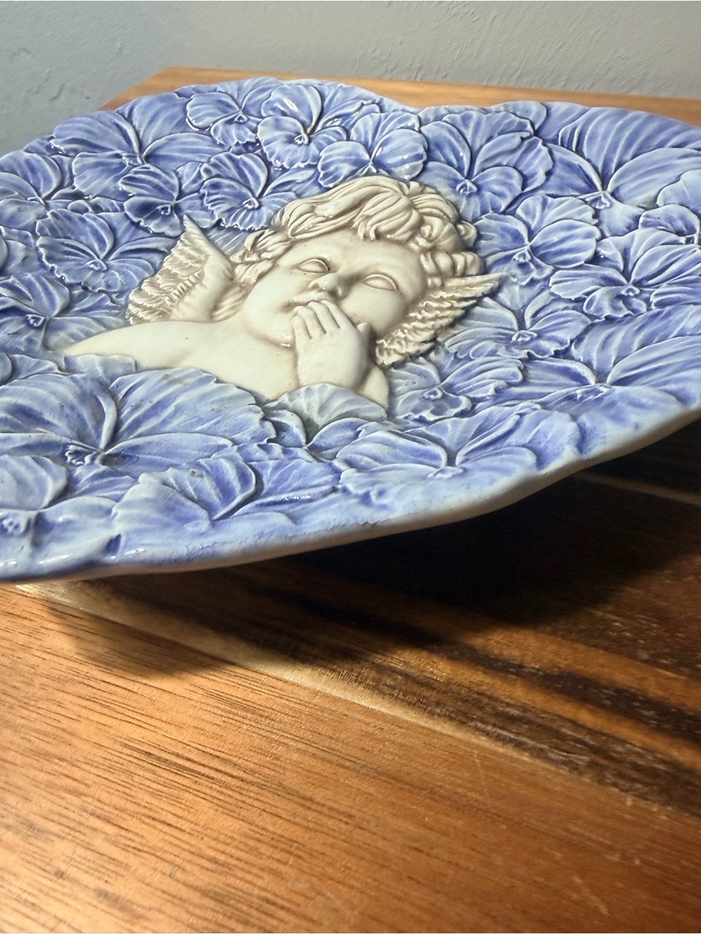 Vintage Italian Made Blue Cherub Relief Wall Art Plaque - Picture 9 of 10